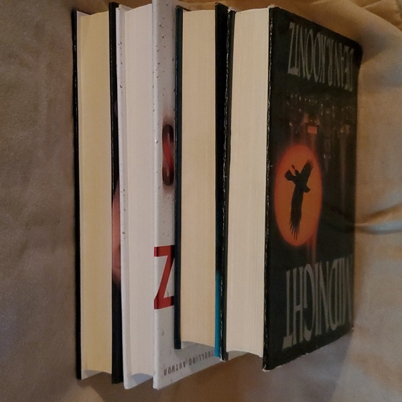 GUC:  Dean R. Koontz Books - Picture 6 of 17